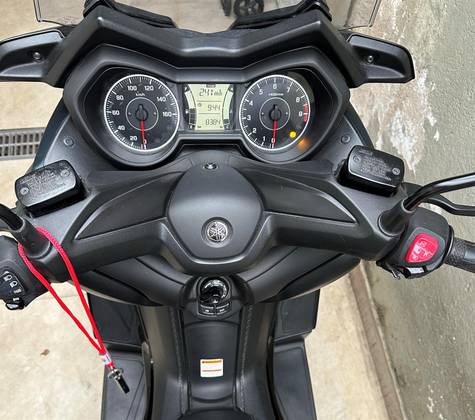 YAMAHA XMAX ABS 